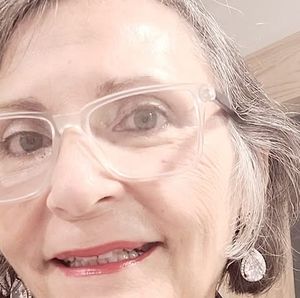 Meet your Posher, Carmen
